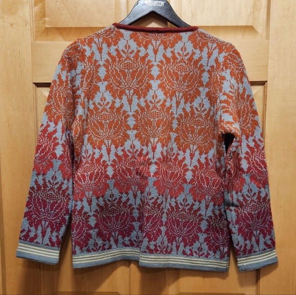 Oleana NWT M Wool Cardigan - Picture 2 of 9